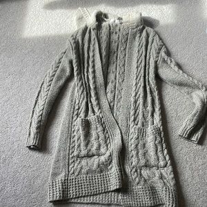 Long cardigan with hood